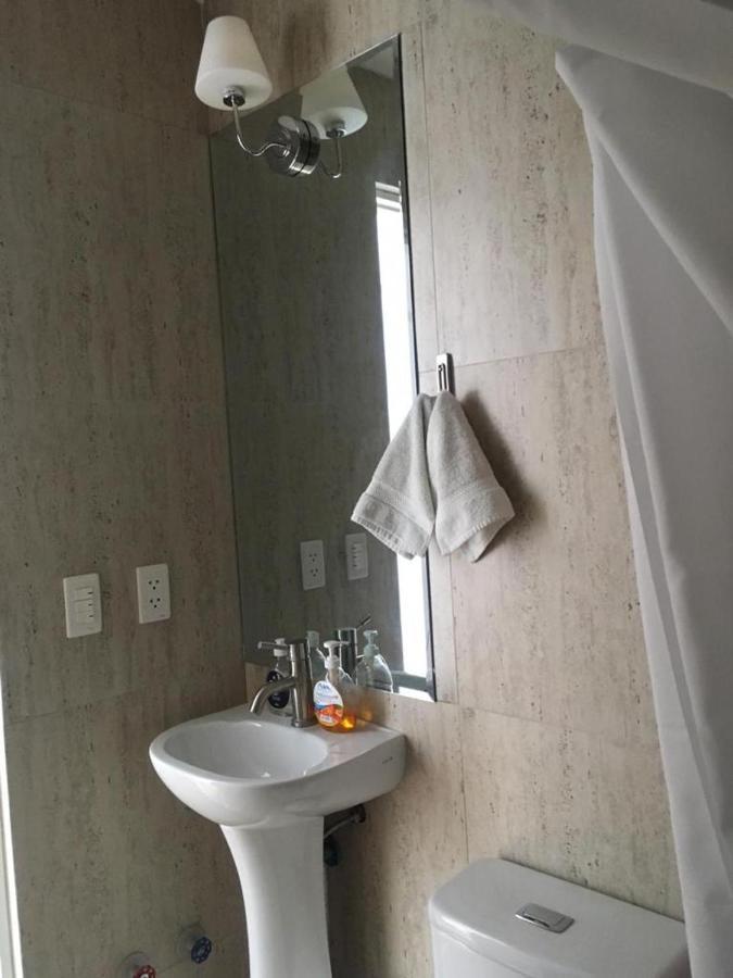 Habitación en casa particular Precioso Cuarto Dentro De Un Centrico *